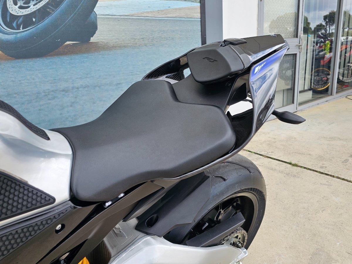2024 YAMAHA YZF-R1 M SPORTS