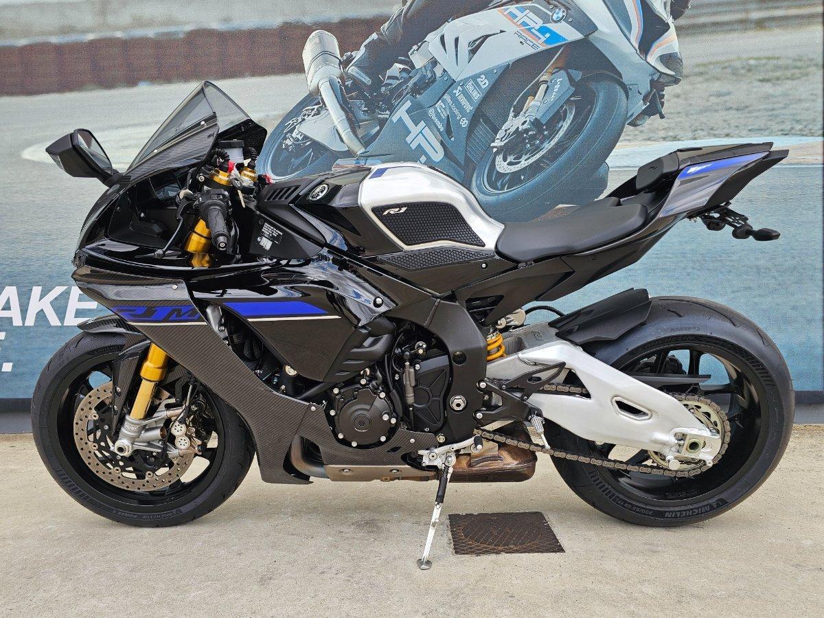 2024 YAMAHA YZF-R1 M SPORTS