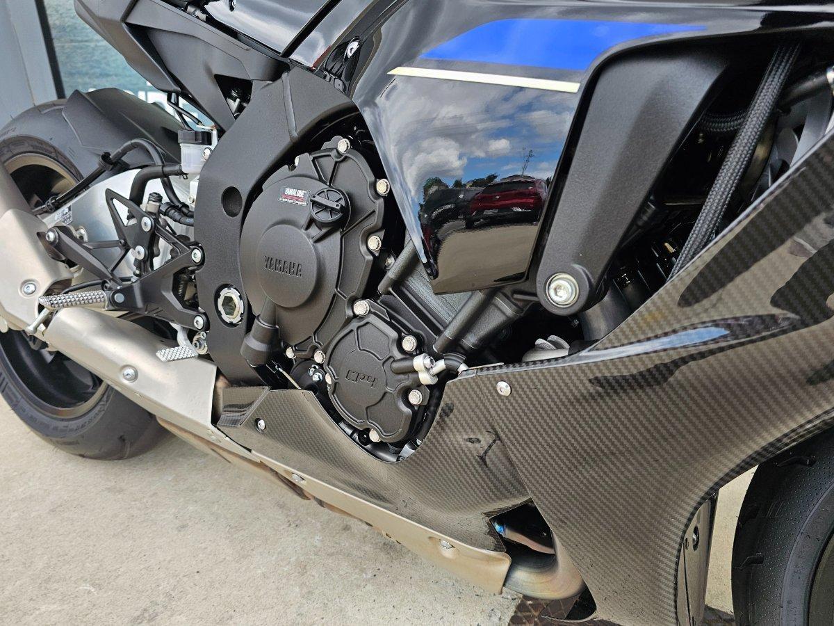 2024 YAMAHA YZF-R1 M SPORTS