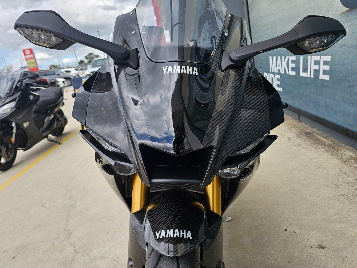 2024 YAMAHA YZF-R1 M SPORTS
