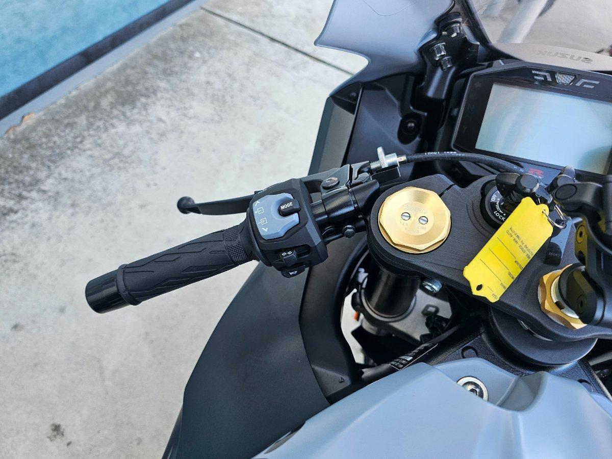 2022 SUZUKI GSX-R1000A SPORTS