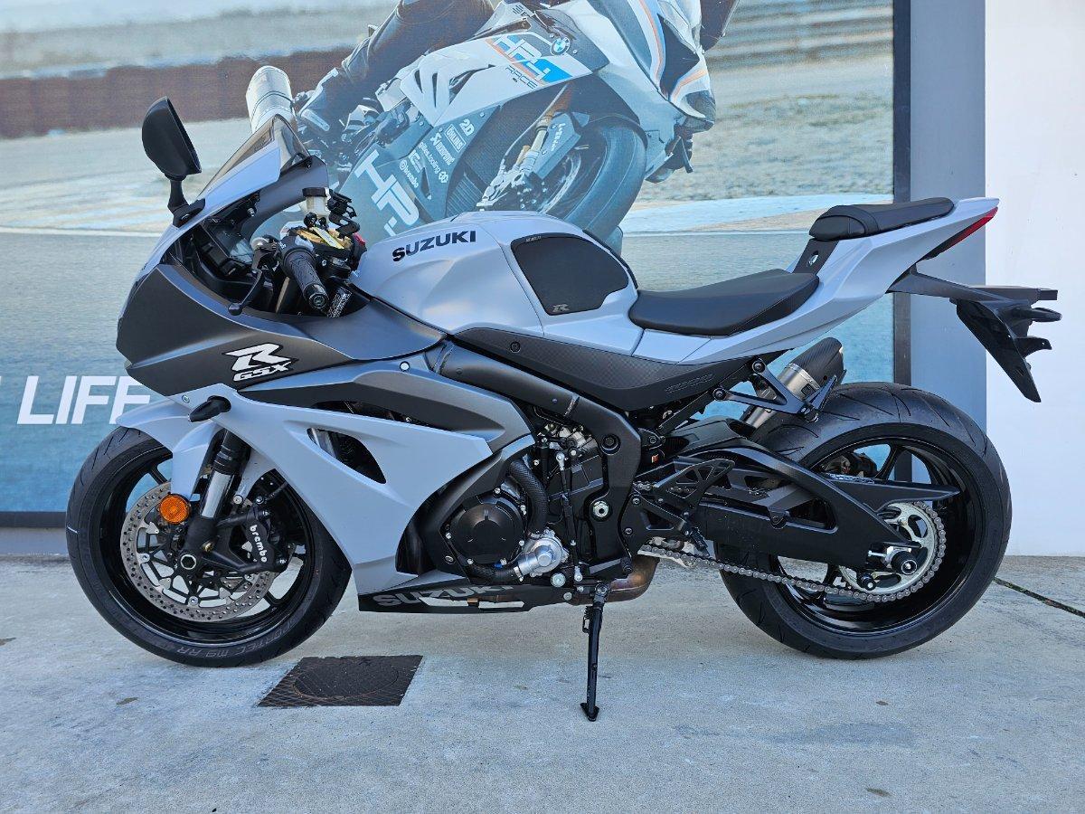 2022 SUZUKI GSX-R1000A SPORTS