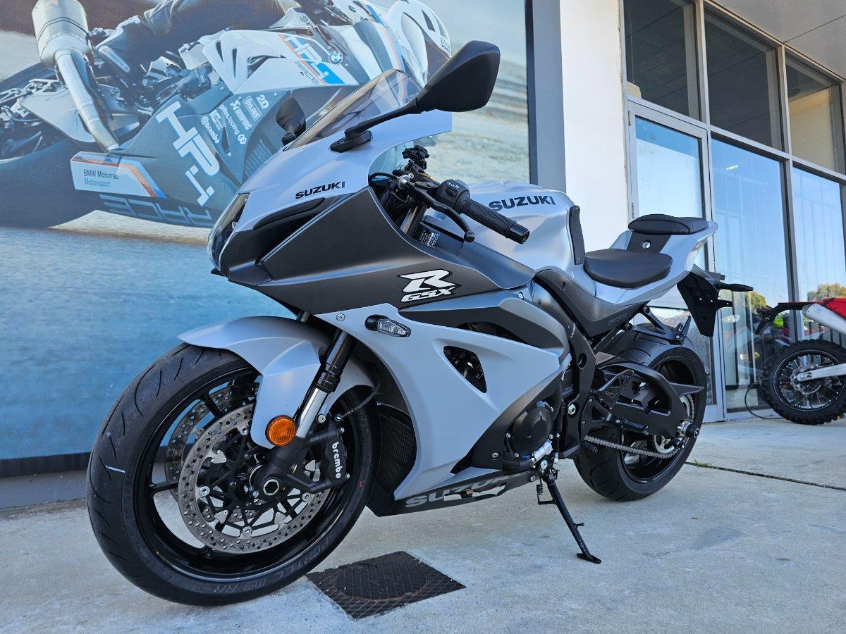 2022 SUZUKI GSX-R1000A SPORTS