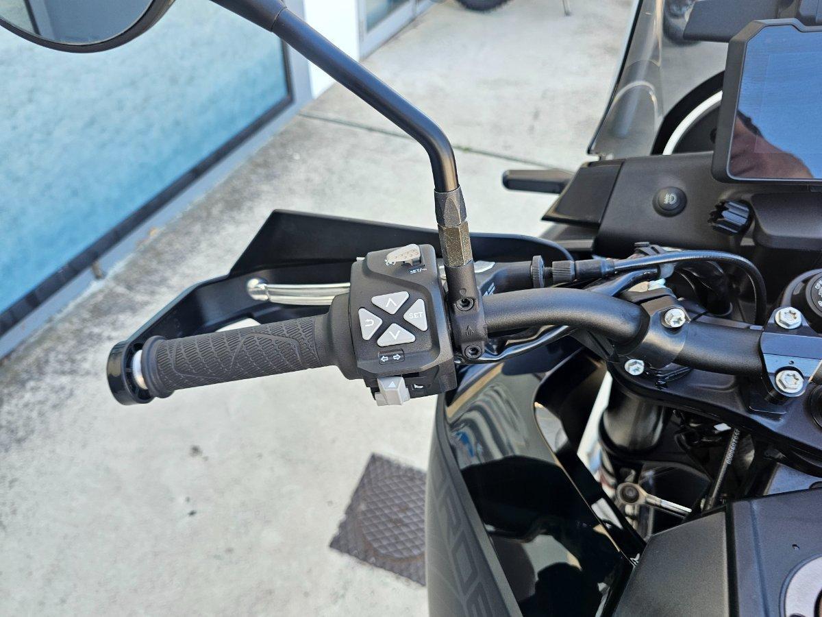 2022 HUSQVARNA NORDEN 901 TOURER