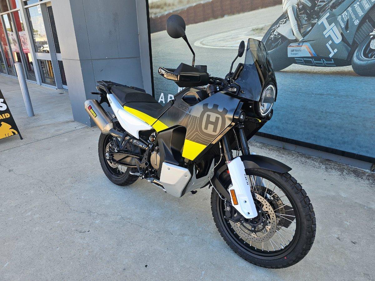 2022 HUSQVARNA NORDEN 901 TOURER