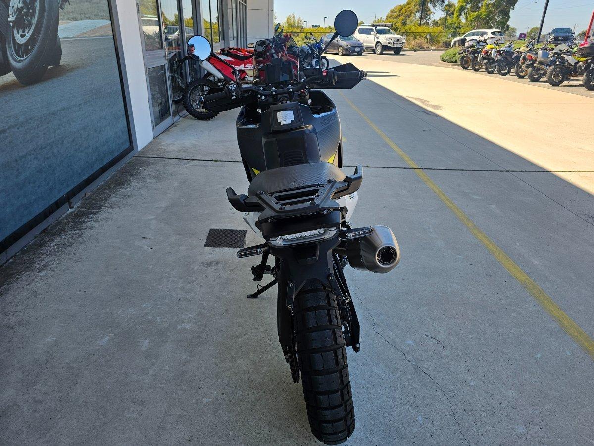 2022 HUSQVARNA NORDEN 901 TOURER