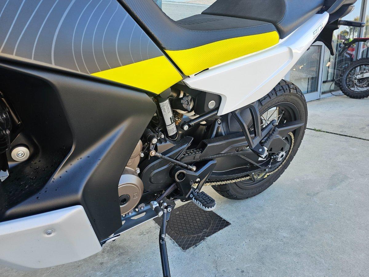 2022 HUSQVARNA NORDEN 901 TOURER