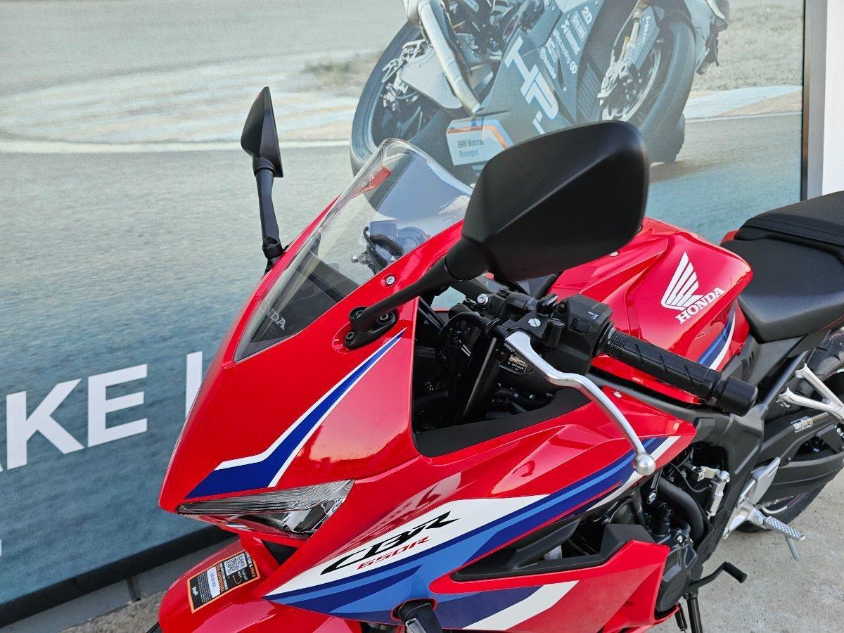 2026 HONDA CBR650R E-CLUTCH SPORTS