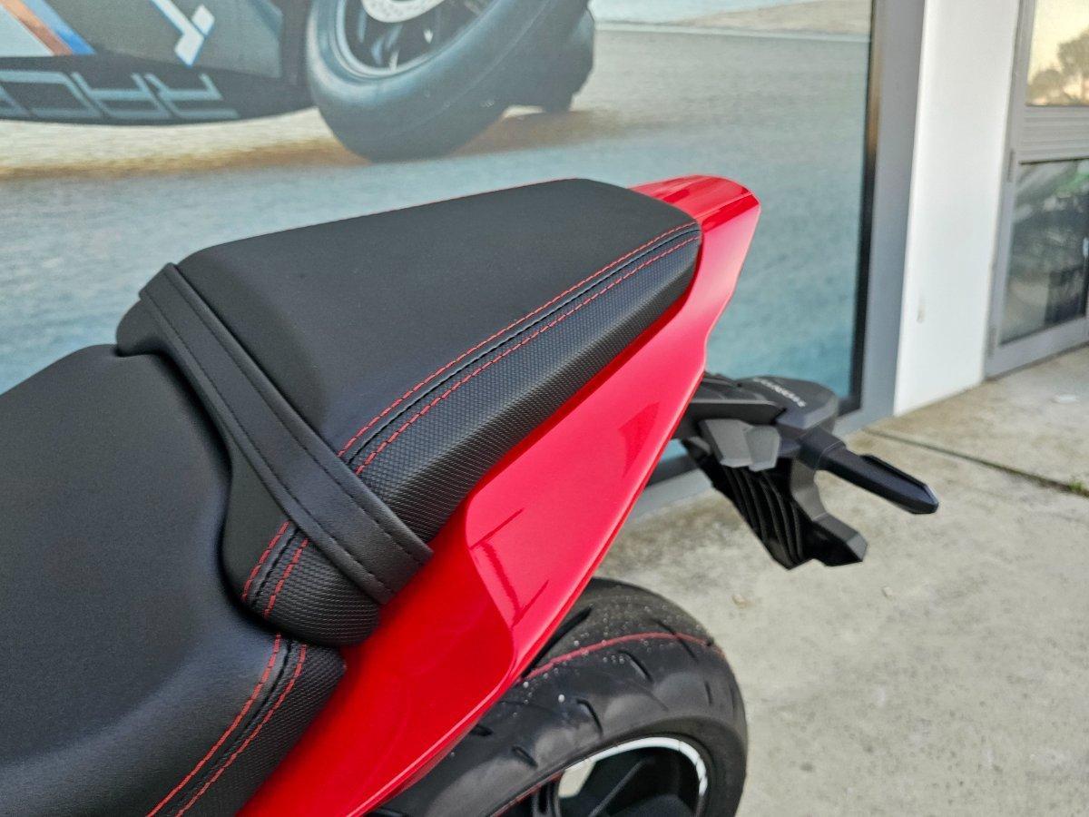 2026 HONDA CBR650R E-CLUTCH SPORTS