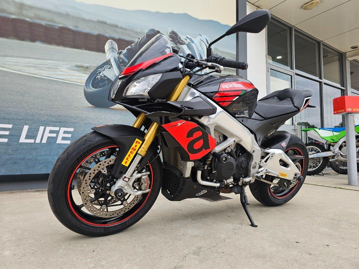 2017 APRILIA TUONO V4 RR SPORTS