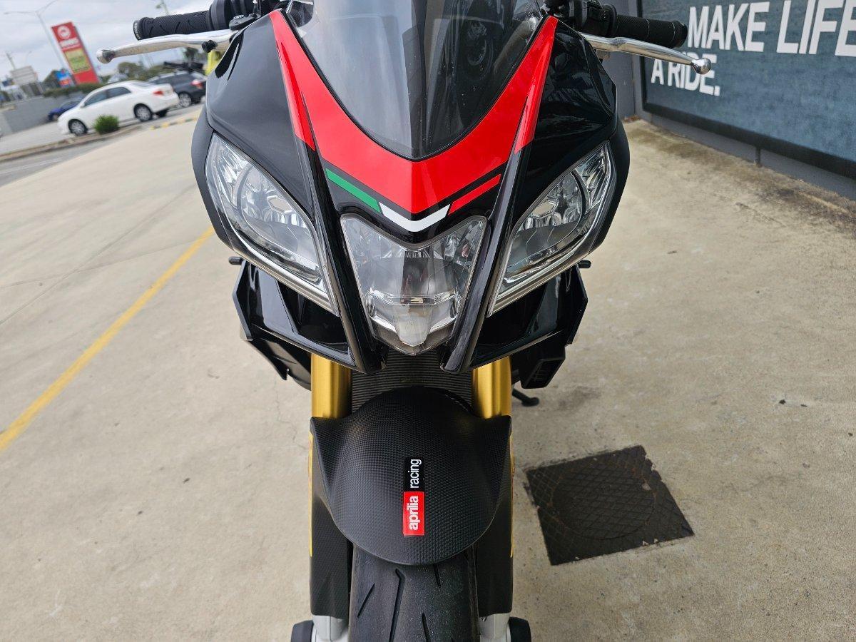 2017 APRILIA TUONO V4 RR SPORTS