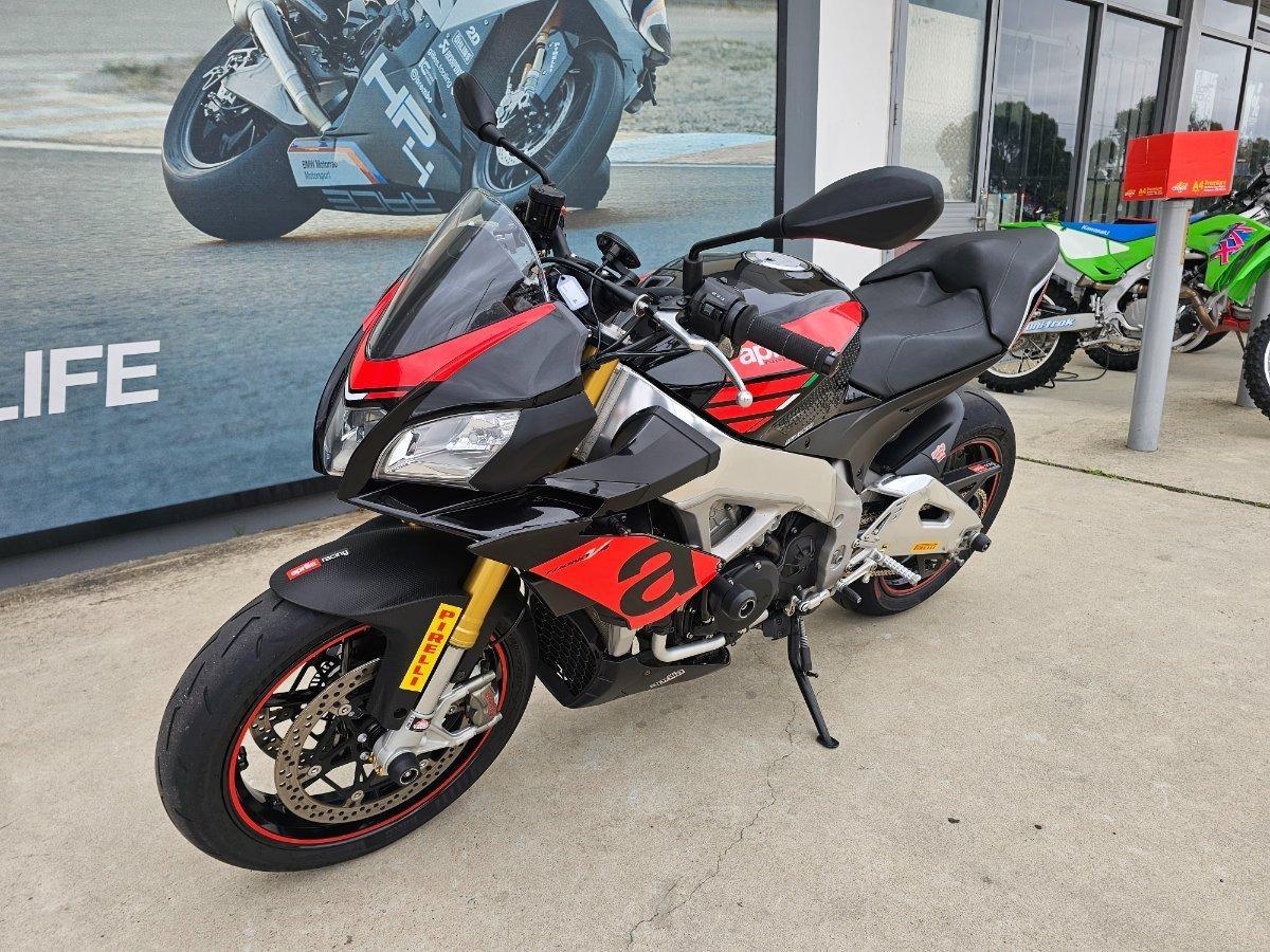 2017 APRILIA TUONO V4 RR SPORTS