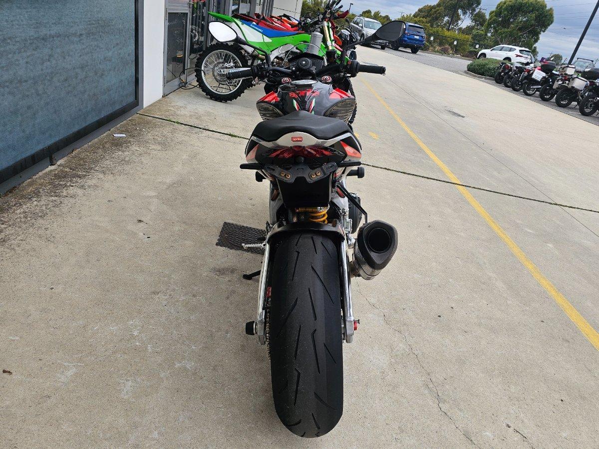 2017 APRILIA TUONO V4 RR SPORTS