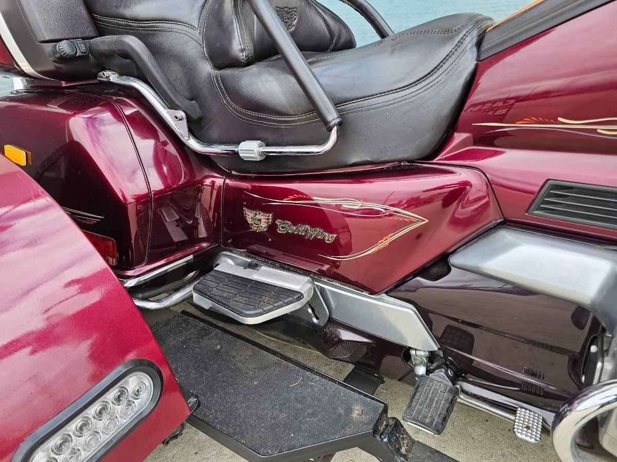 1989 HONDA GL1500A (GOLDWING) ROAD