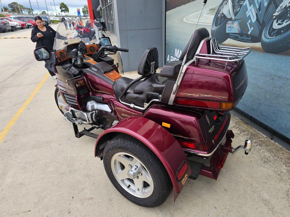 1989 HONDA GL1500A (GOLDWING) ROAD