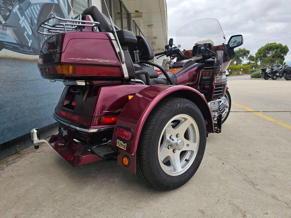 1989 HONDA GL1500A (GOLDWING) ROAD