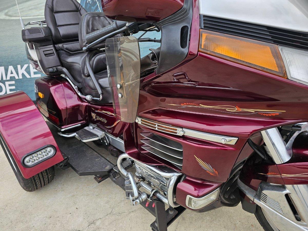 1989 HONDA GL1500A (GOLDWING) ROAD