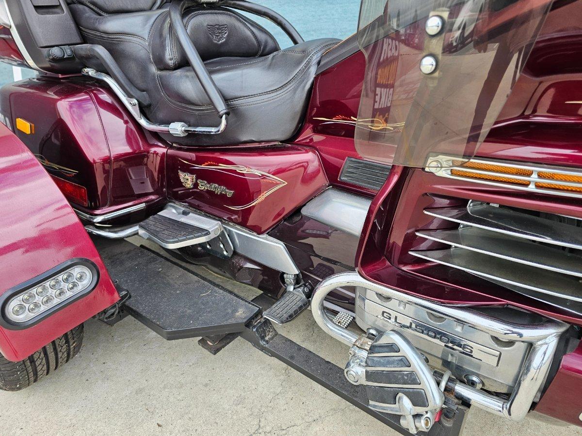 1989 HONDA GL1500A (GOLDWING) ROAD