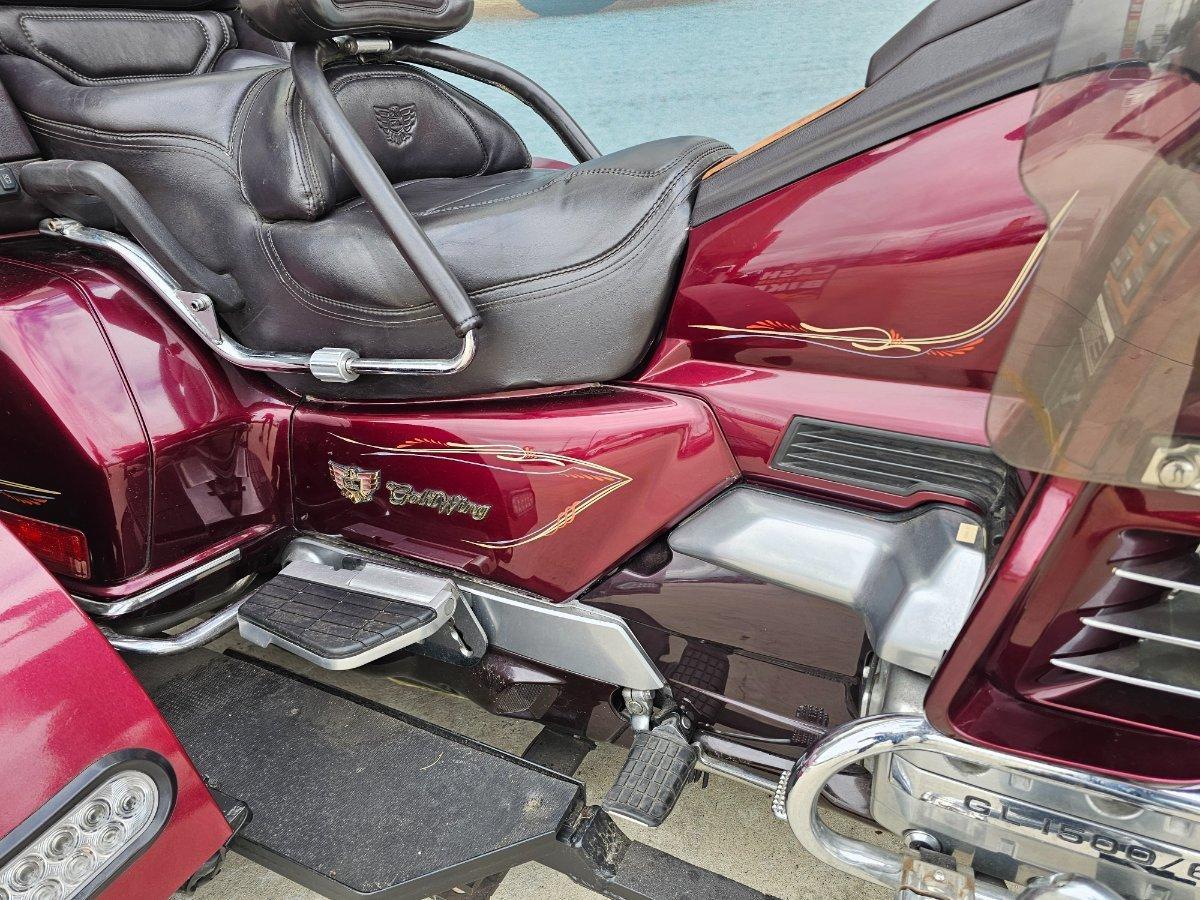 1989 HONDA GL1500A (GOLDWING) ROAD