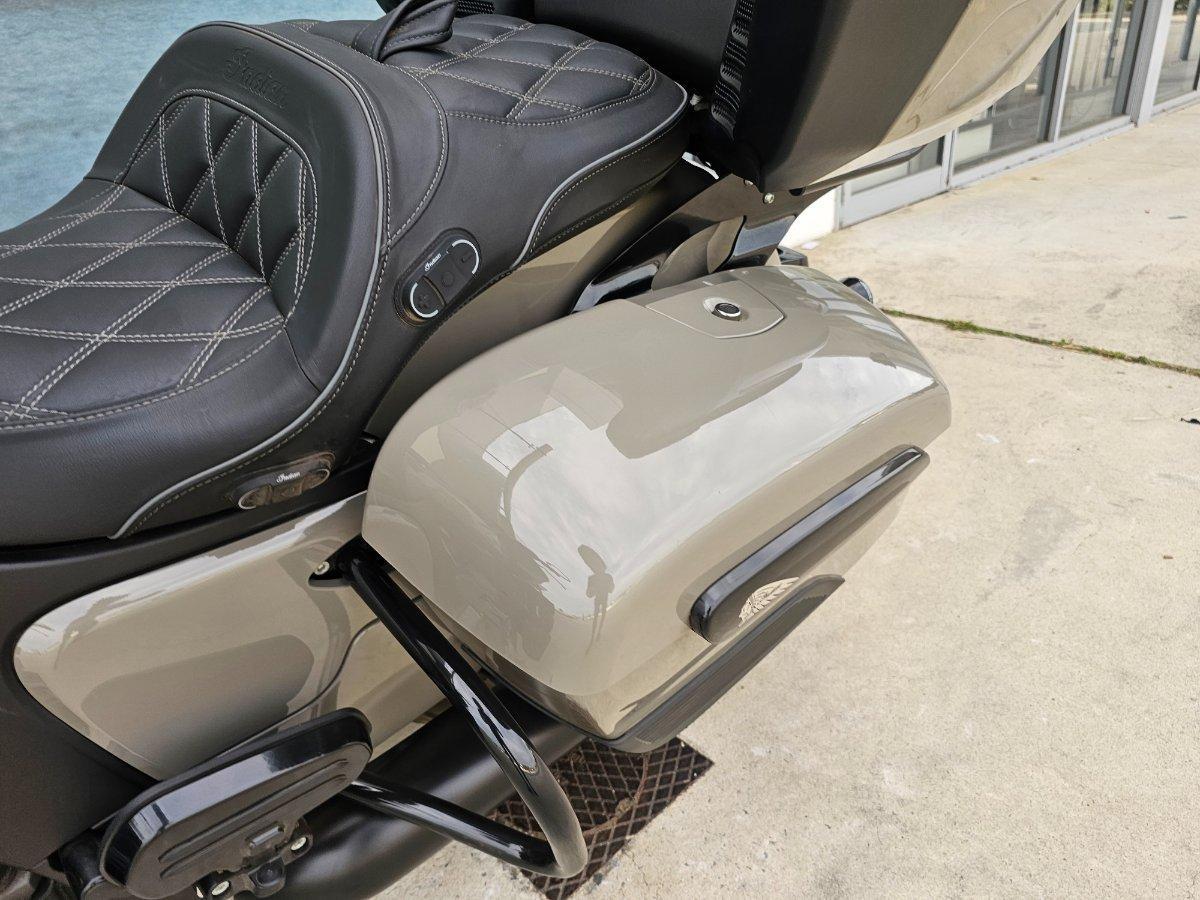 2022 INDIAN PURSUIT DARK HORSE PREMIUM ROAD