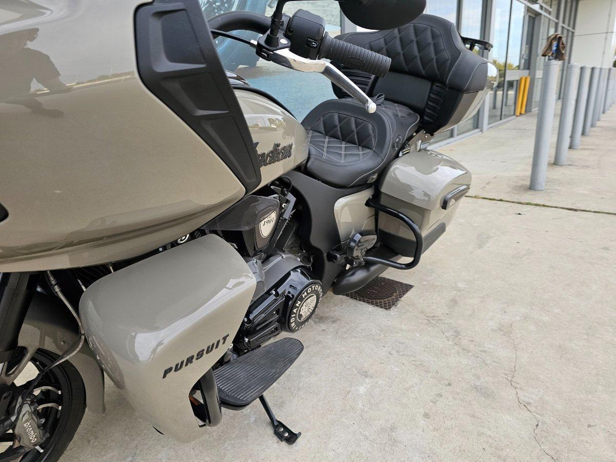 2022 INDIAN PURSUIT DARK HORSE PREMIUM ROAD