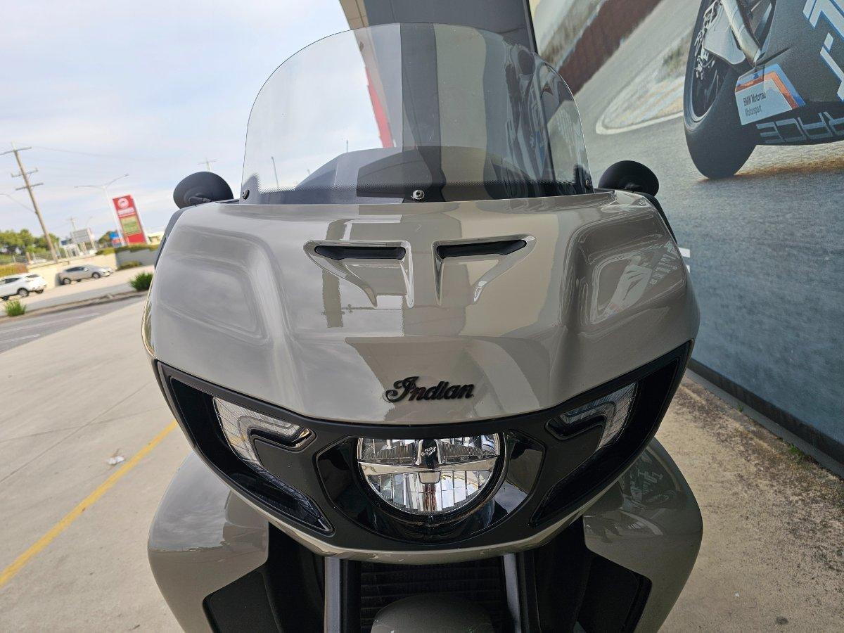 2022 INDIAN PURSUIT DARK HORSE PREMIUM ROAD