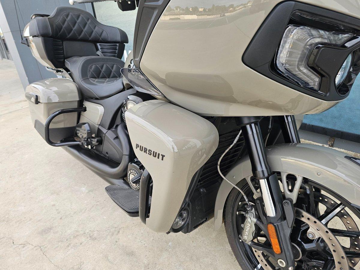2022 INDIAN PURSUIT DARK HORSE PREMIUM ROAD
