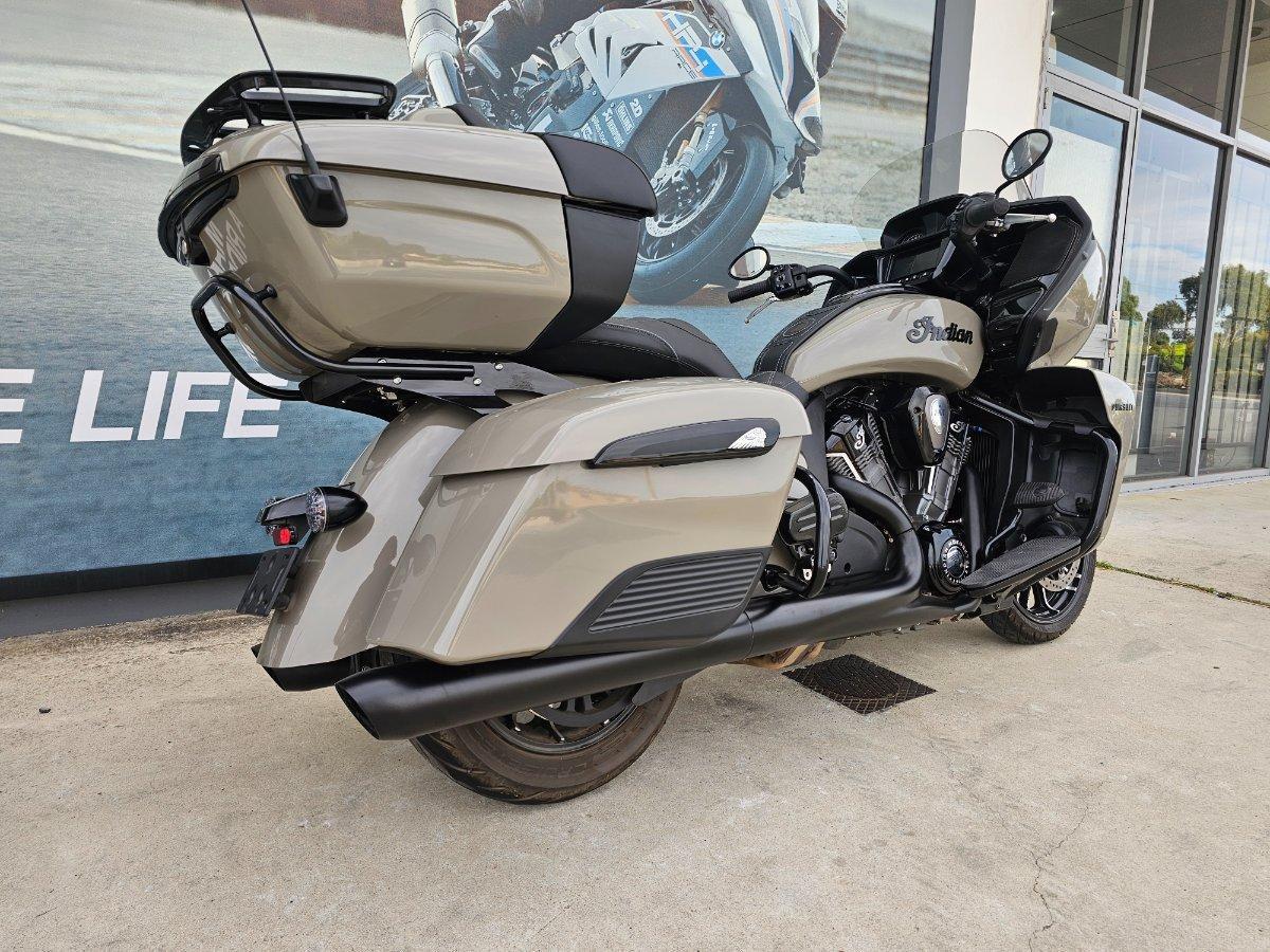 2022 INDIAN PURSUIT DARK HORSE PREMIUM ROAD
