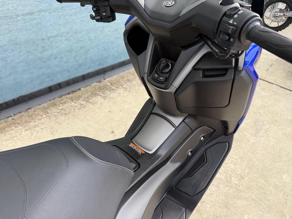 2026 YAMAHA NMAX 155 (GPD155A) SCOOTER