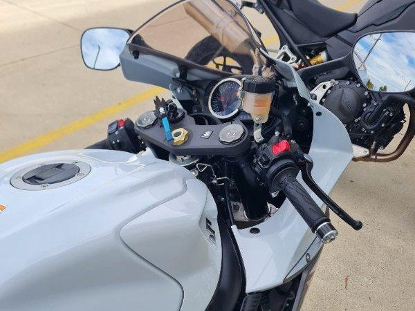 2015 SUZUKI GSX-R600 SPORTS