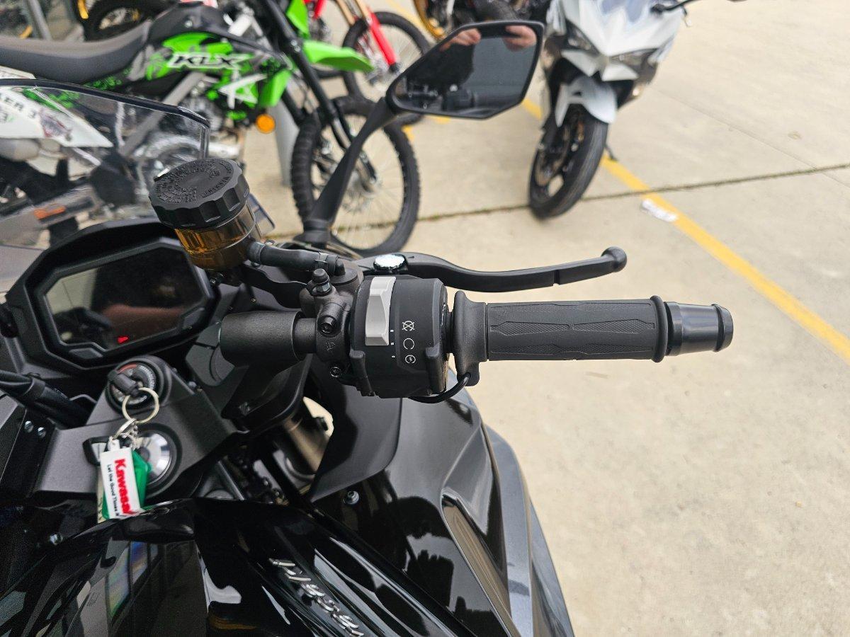 2026 KAWASAKI NINJA 1100SX SPORTS