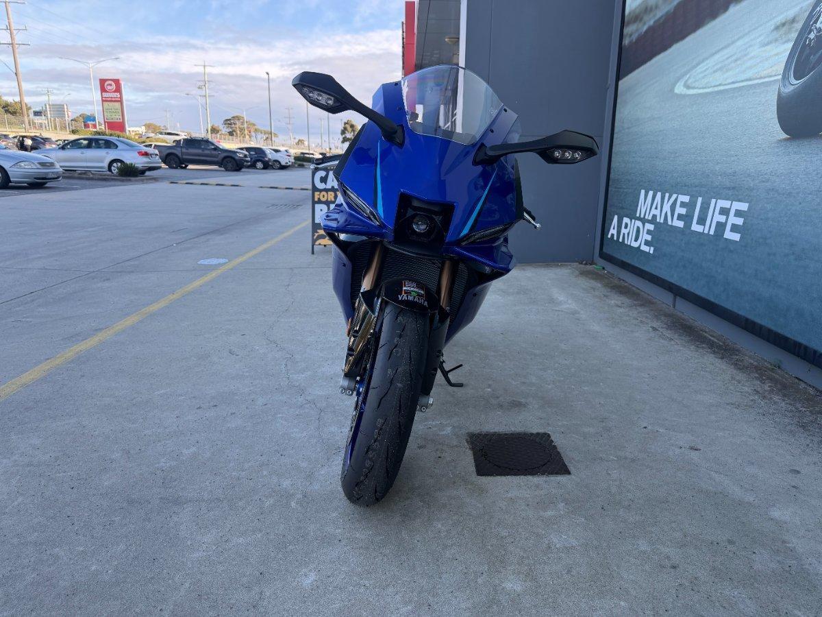2026 YAMAHA YZF-R9 70TH ANNIVERSARY SPORTS