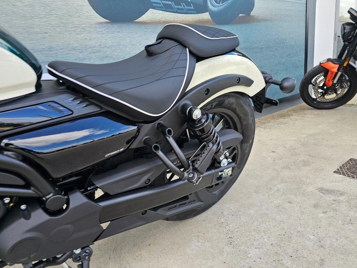 2025 CF MOTO 250 CL-C CRUISER