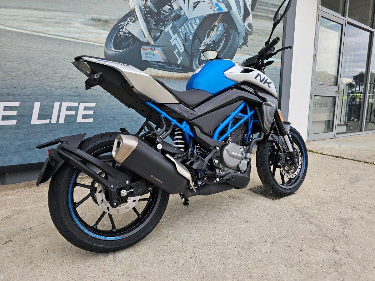 2025 CF MOTO 300 NK ROAD