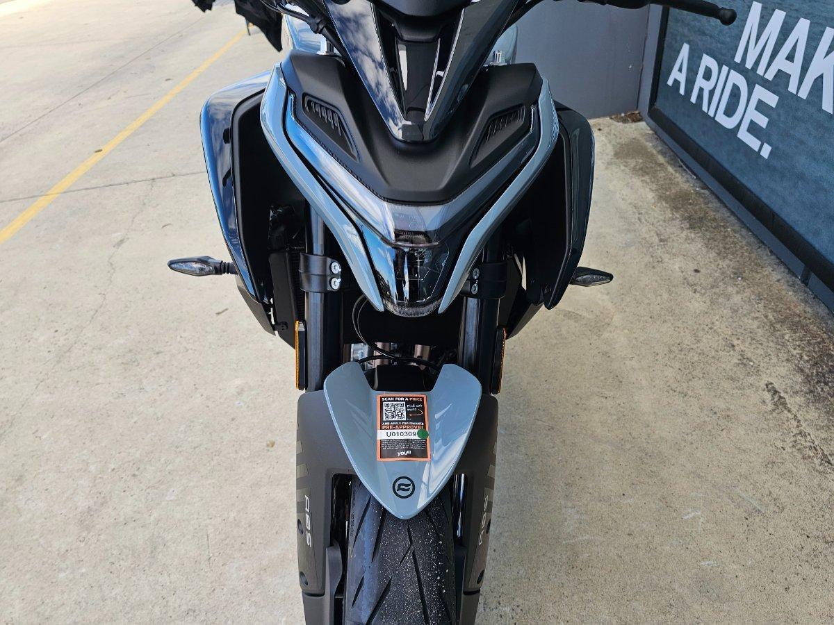 2025 CF MOTO 675 NK ROAD