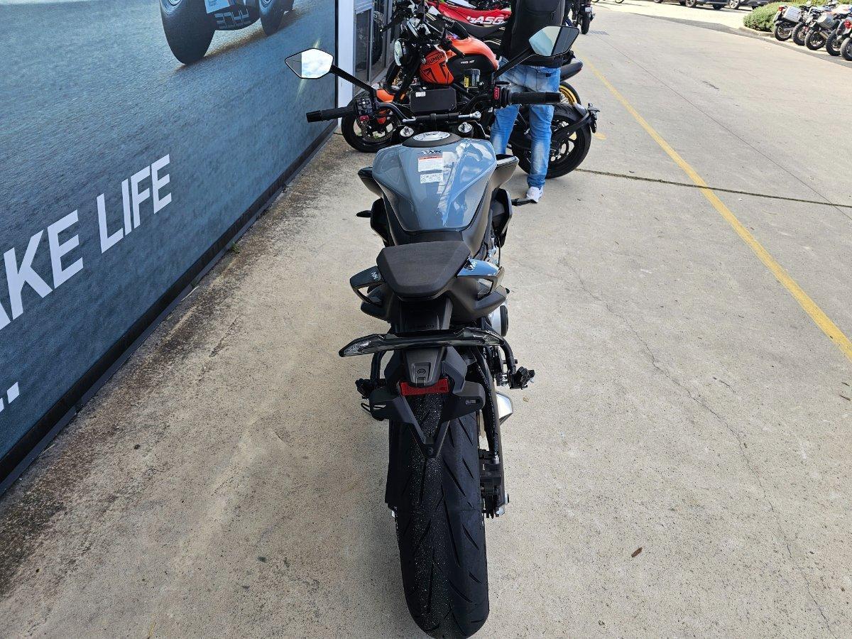 2025 CF MOTO 675 NK ROAD