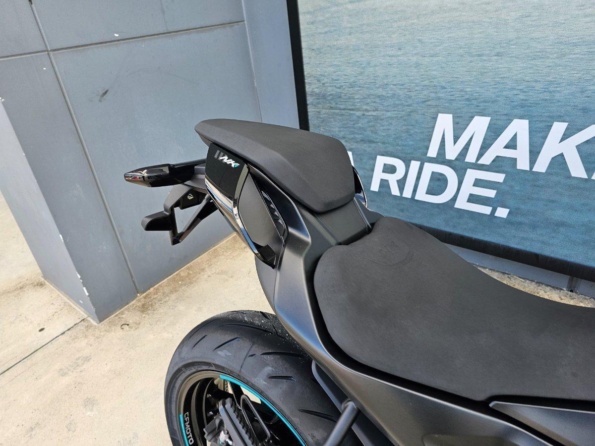 2025 CF MOTO 675 NK ROAD