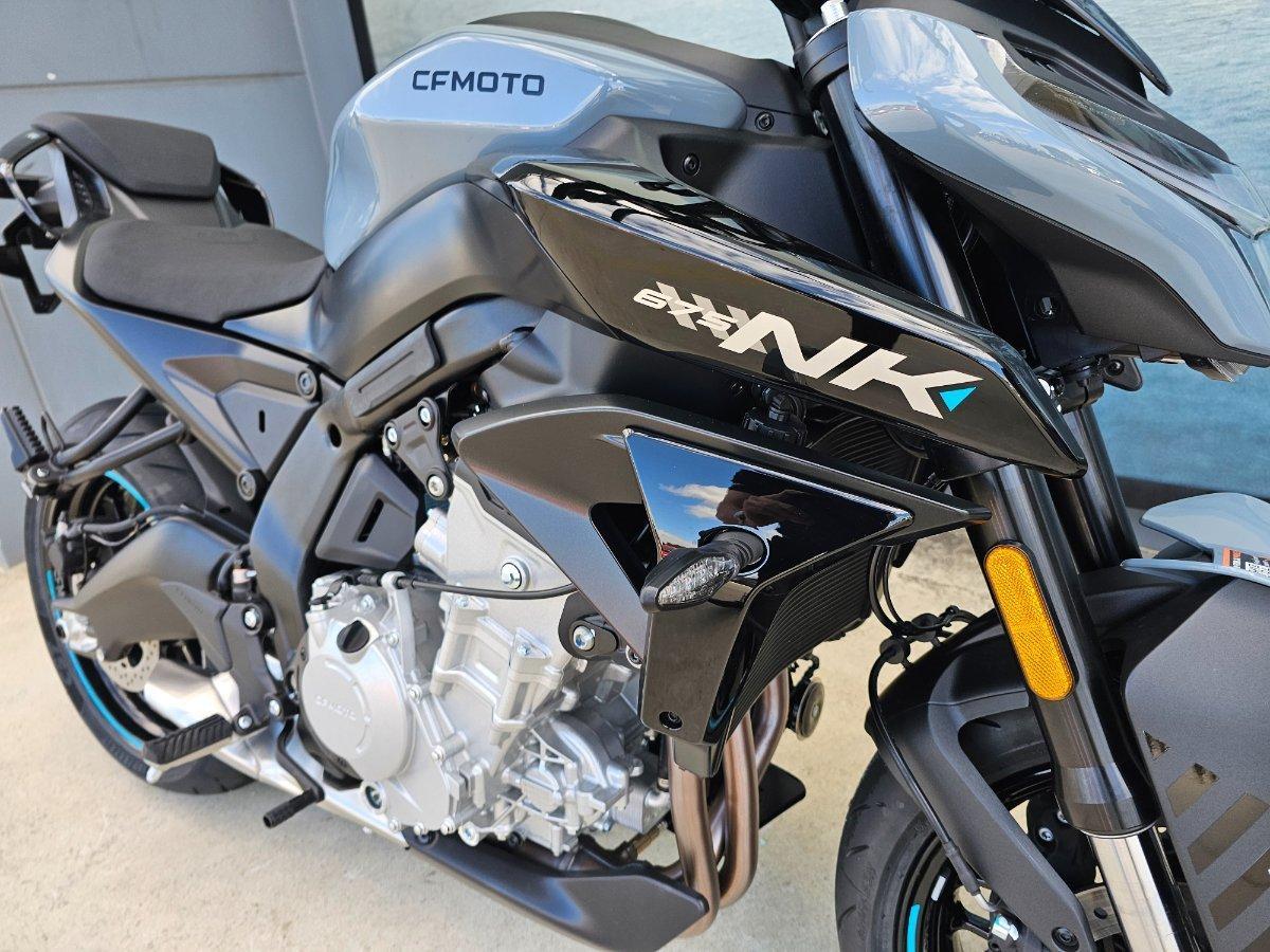 2025 CF MOTO 675 NK ROAD