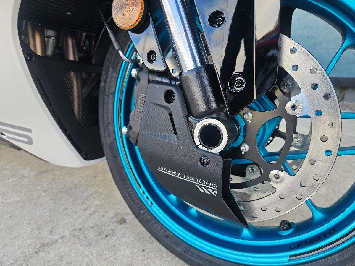 2026 CF MOTO 675 SR-R SPORTS