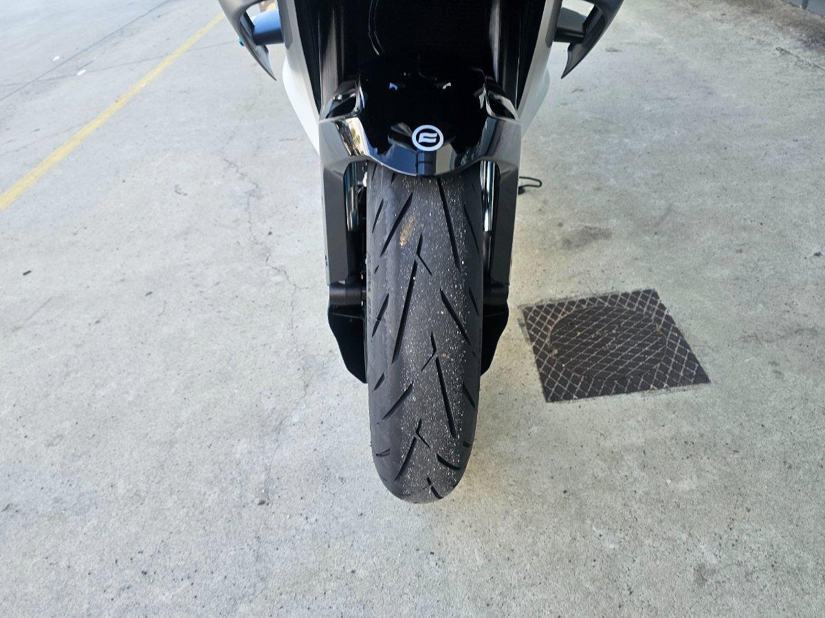 2026 CF MOTO 675 SR-R SPORTS