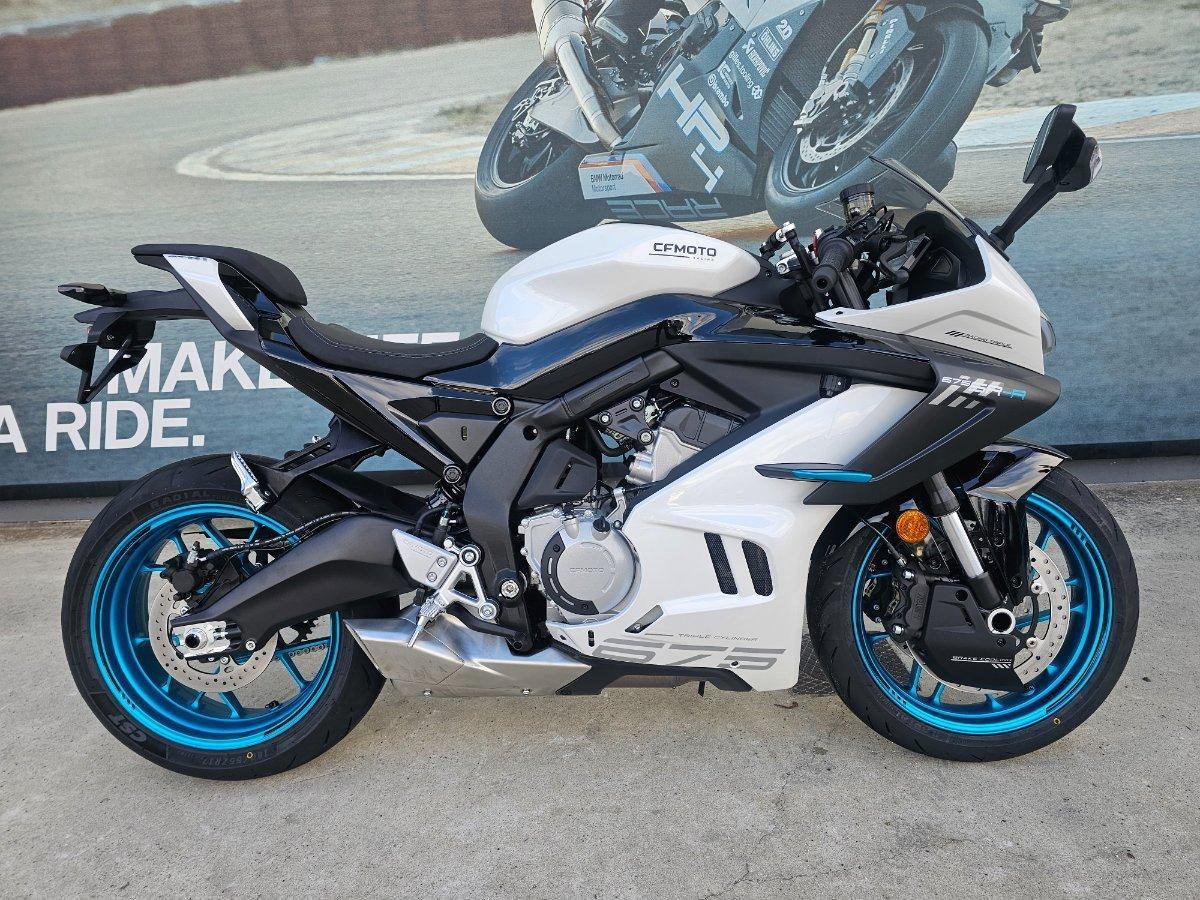 2026 CF MOTO 675 SR-R SPORTS