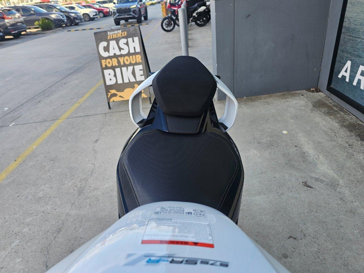 2026 CF MOTO 675 SR-R SPORTS