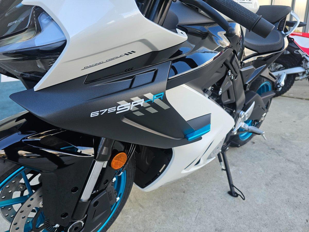 2026 CF MOTO 675 SR-R SPORTS