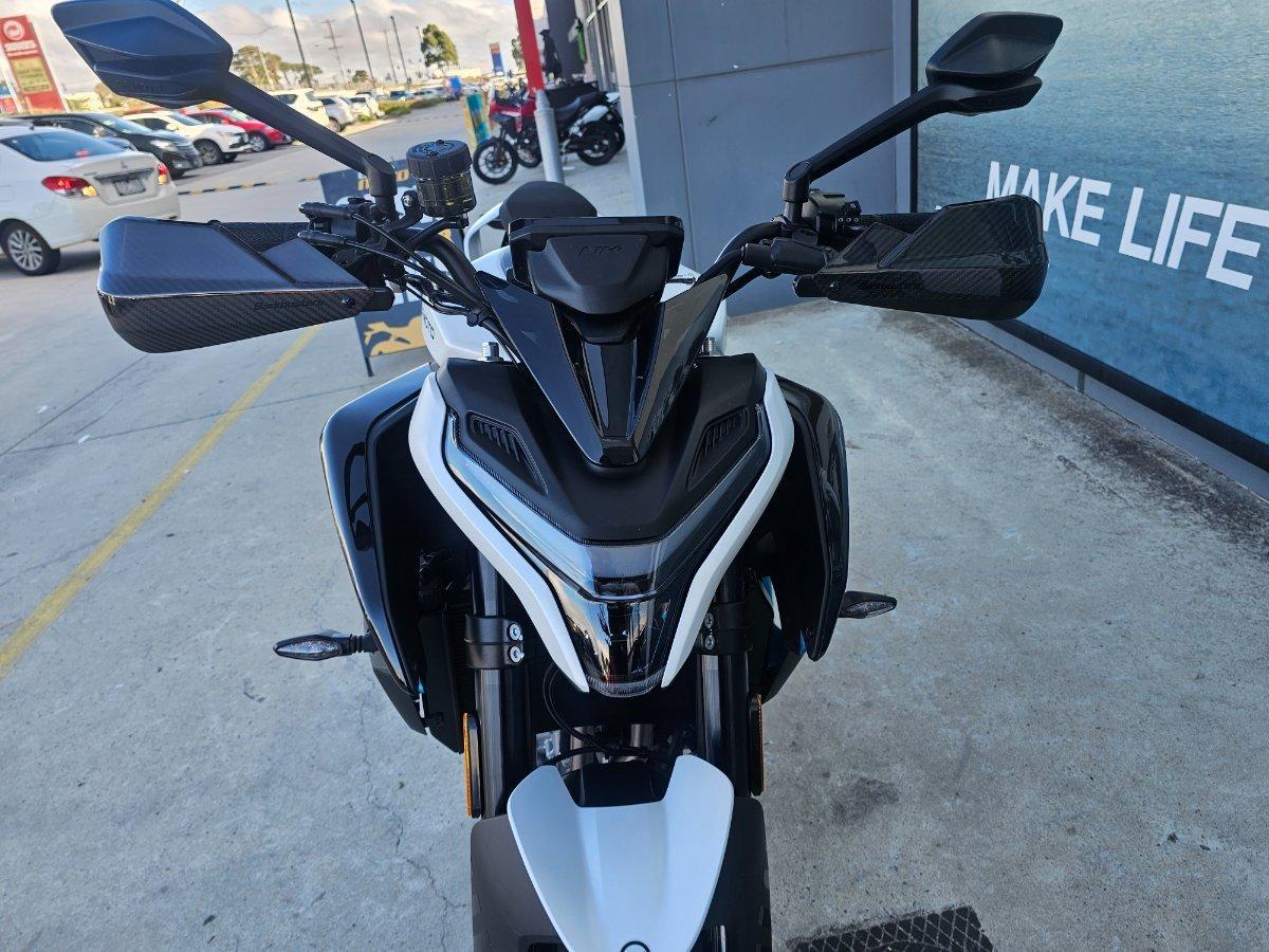 2025 CF MOTO 675NK ABS ROAD