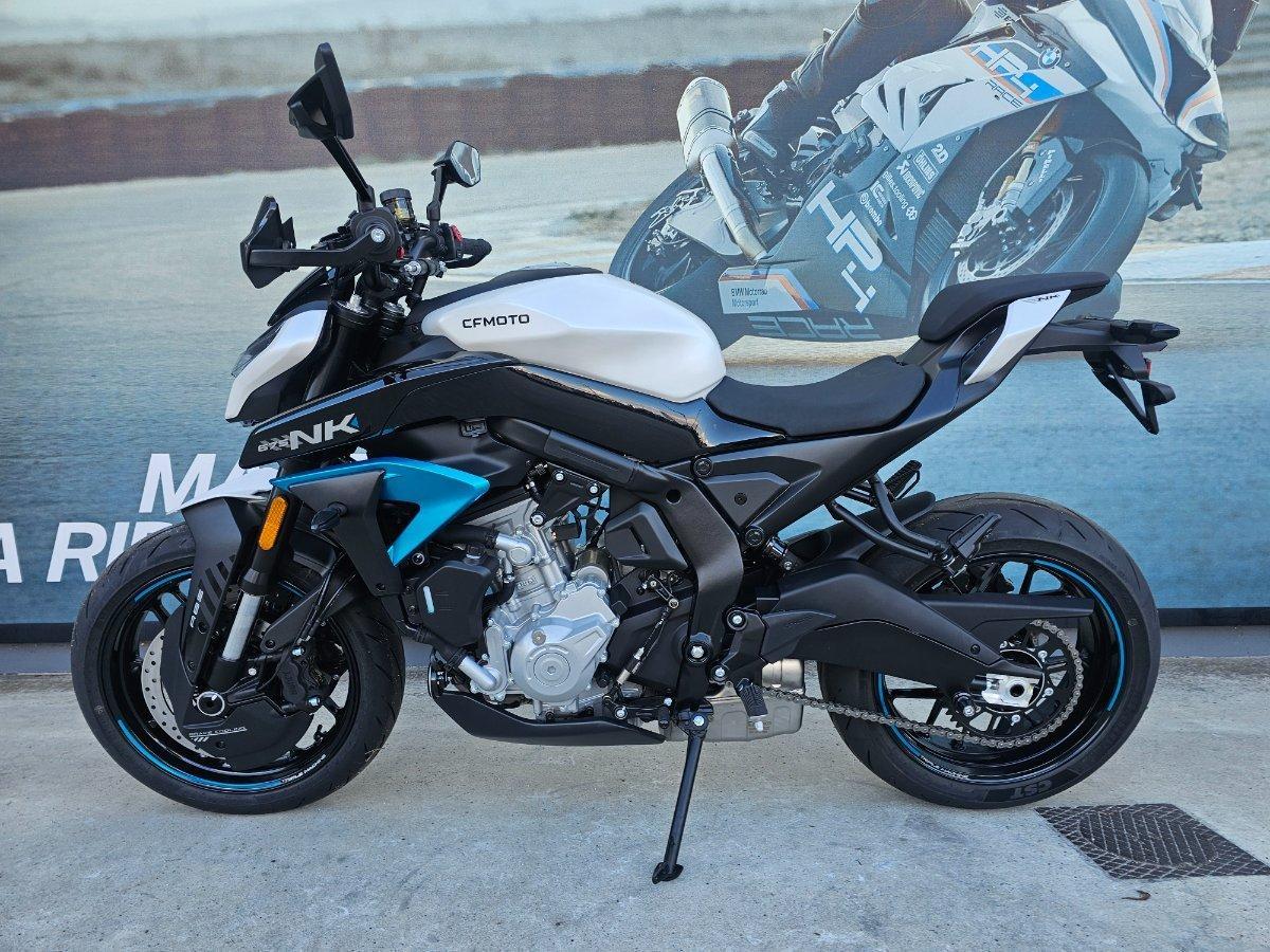 2025 CF MOTO 675NK ABS ROAD