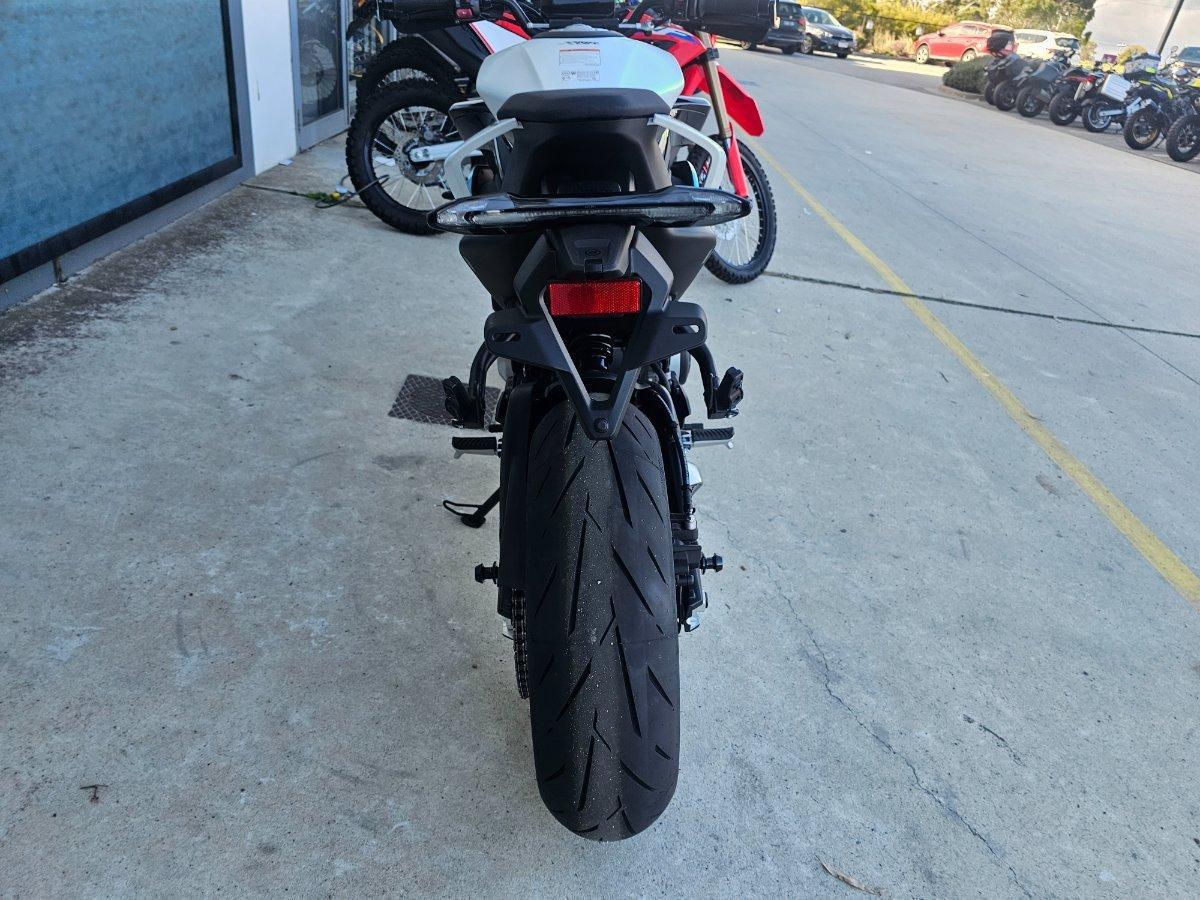 2025 CF MOTO 675NK ABS ROAD