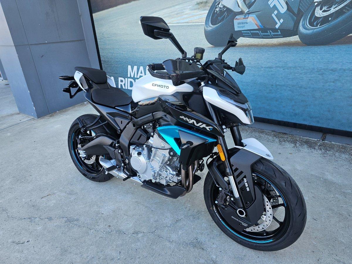2025 CF MOTO 675NK ABS ROAD