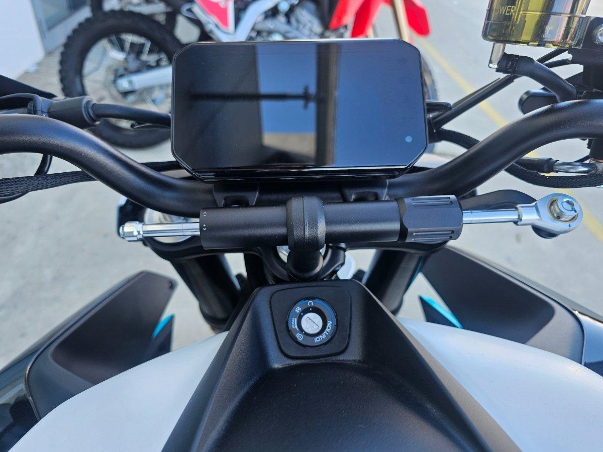 2025 CF MOTO 675NK ABS ROAD