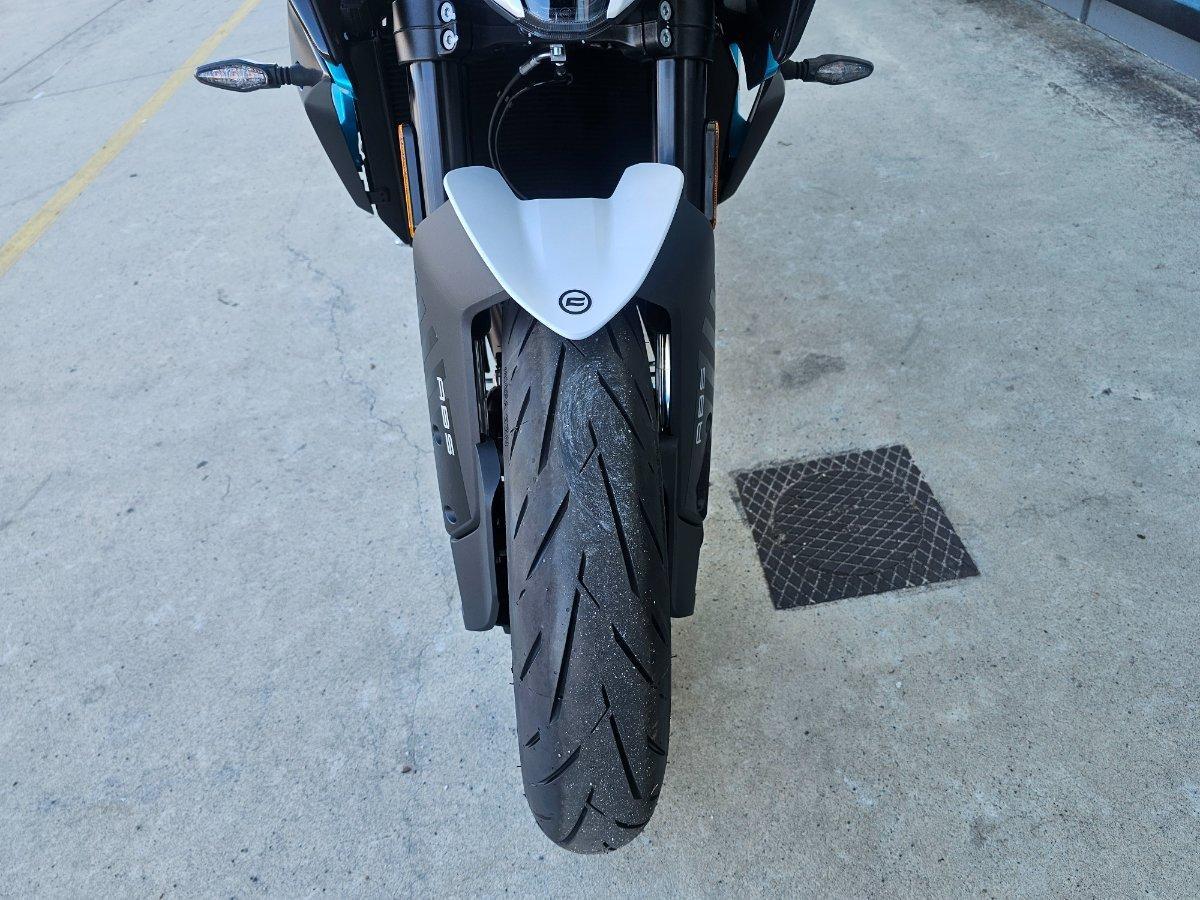 2025 CF MOTO 675NK ABS ROAD