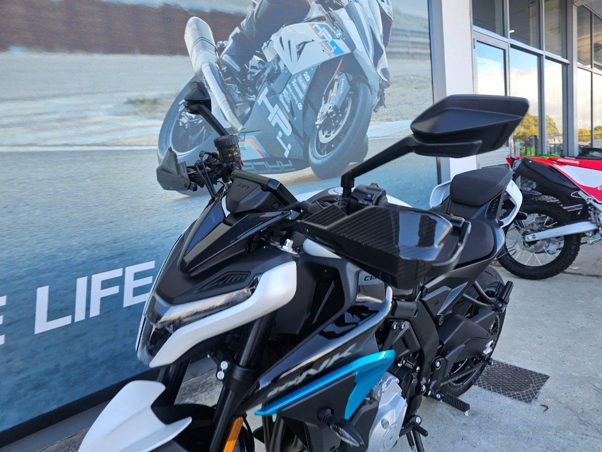 2025 CF MOTO 675NK ABS ROAD